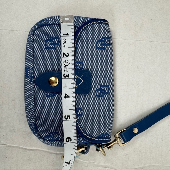 Dooney & Bourke‎ Blue Logo Canvas Leather Trim Wristlet Wallet Small Pouch